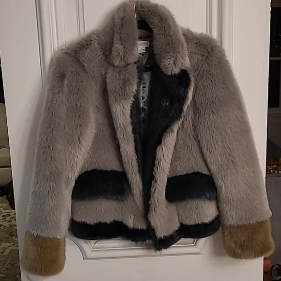 Molliolli Jackets Coats Molliolli Anthropologie Fauz Fur - Main Image